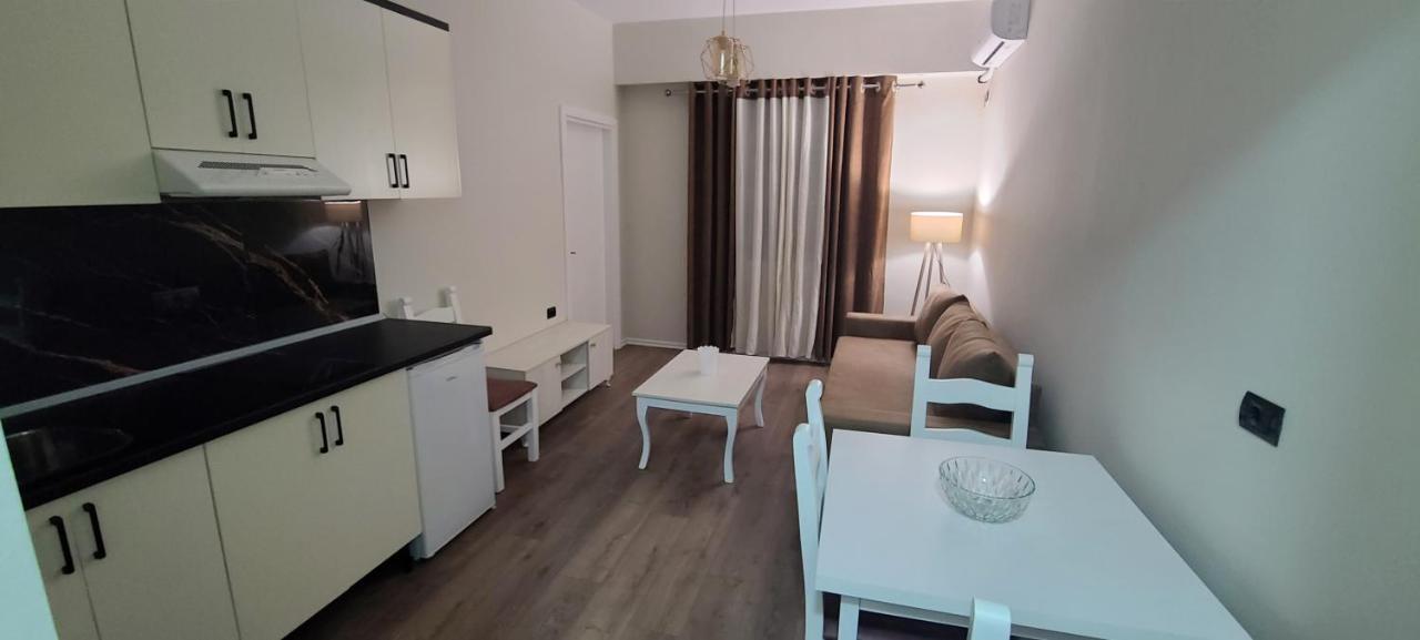 D1 Rooms & Apartments Tirana Exterior photo