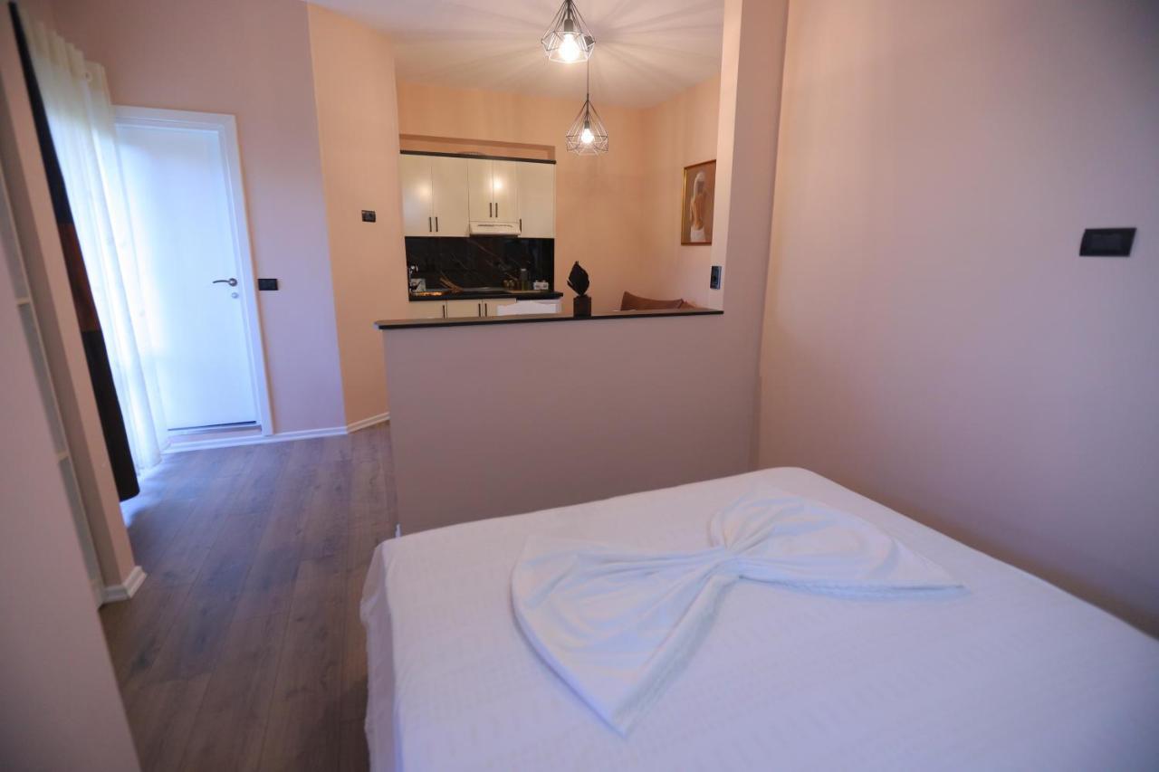 D1 Rooms & Apartments Tirana Exterior photo